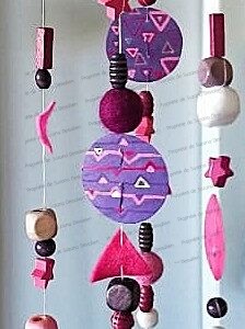 Mobile Géométrie lilas bois massif formes géométriques violet tendre peint main Suzana Dessalien artiste